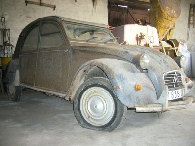 2CVB008.jpg