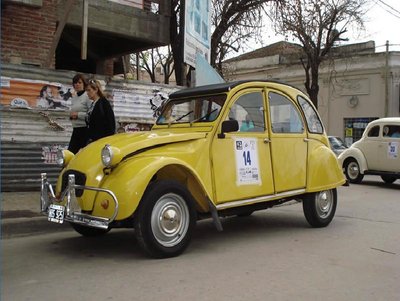 3cvamarillo.JPG