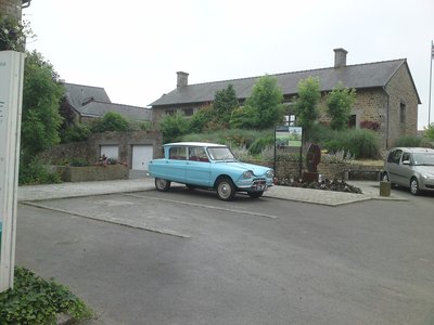 P11-07-13_09.57.JPG