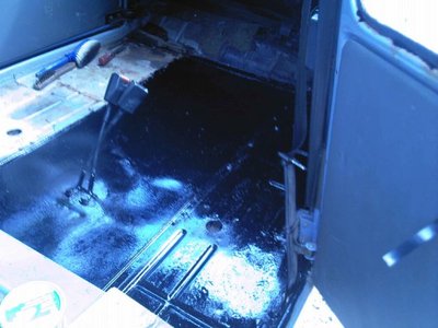 molly 2cv today 4.jpg